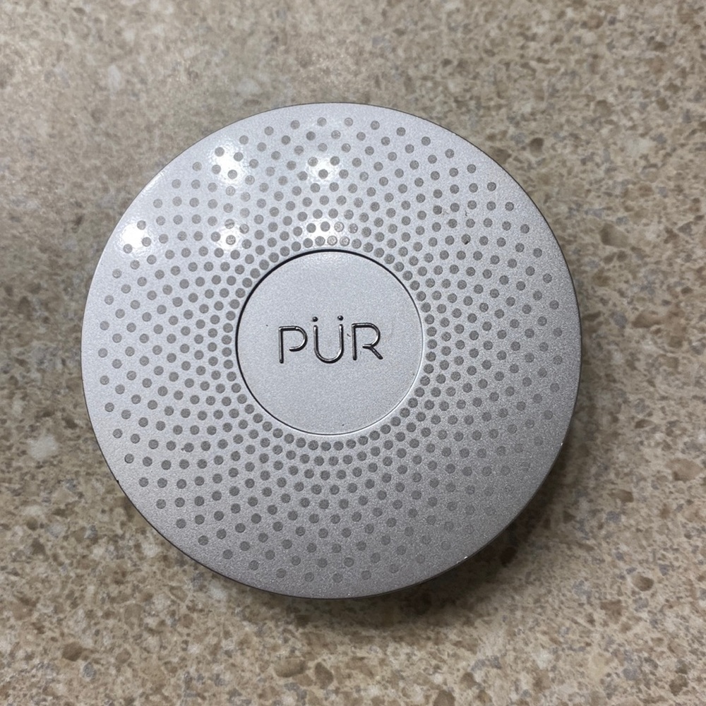 Pur Minerals Makeup 4-in-1 powder